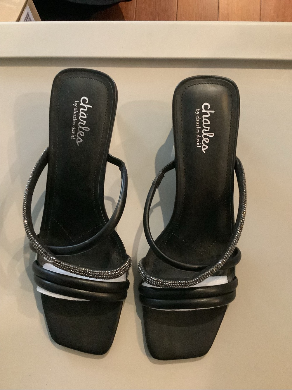 Charles by Charles David Black Rhinestone Strappy Slide Heels 12 medium New
